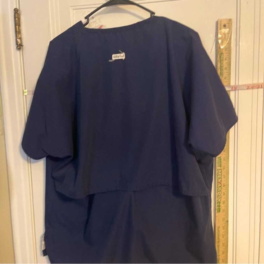 Life tech navy LifeThreads Scrub/uniform. Med